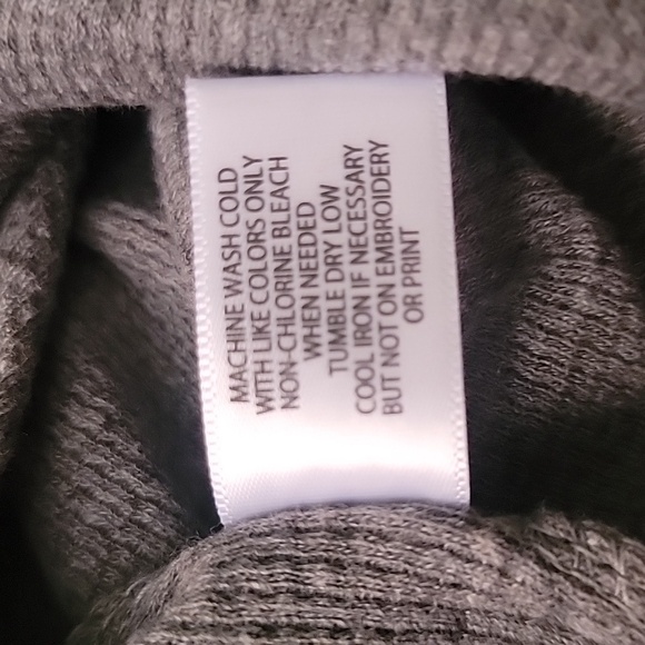 U.S. Polo Assn. Gray Long Sleeve Size L - Picture 4 of 6